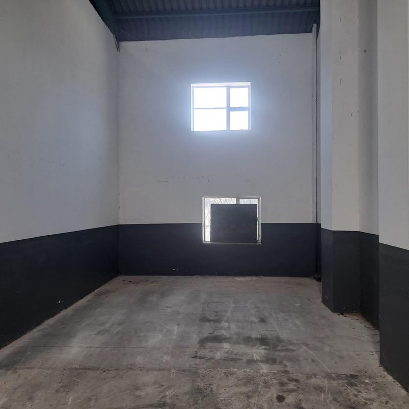 To Let commercial Property for Rent in Sidwell Eastern Cape